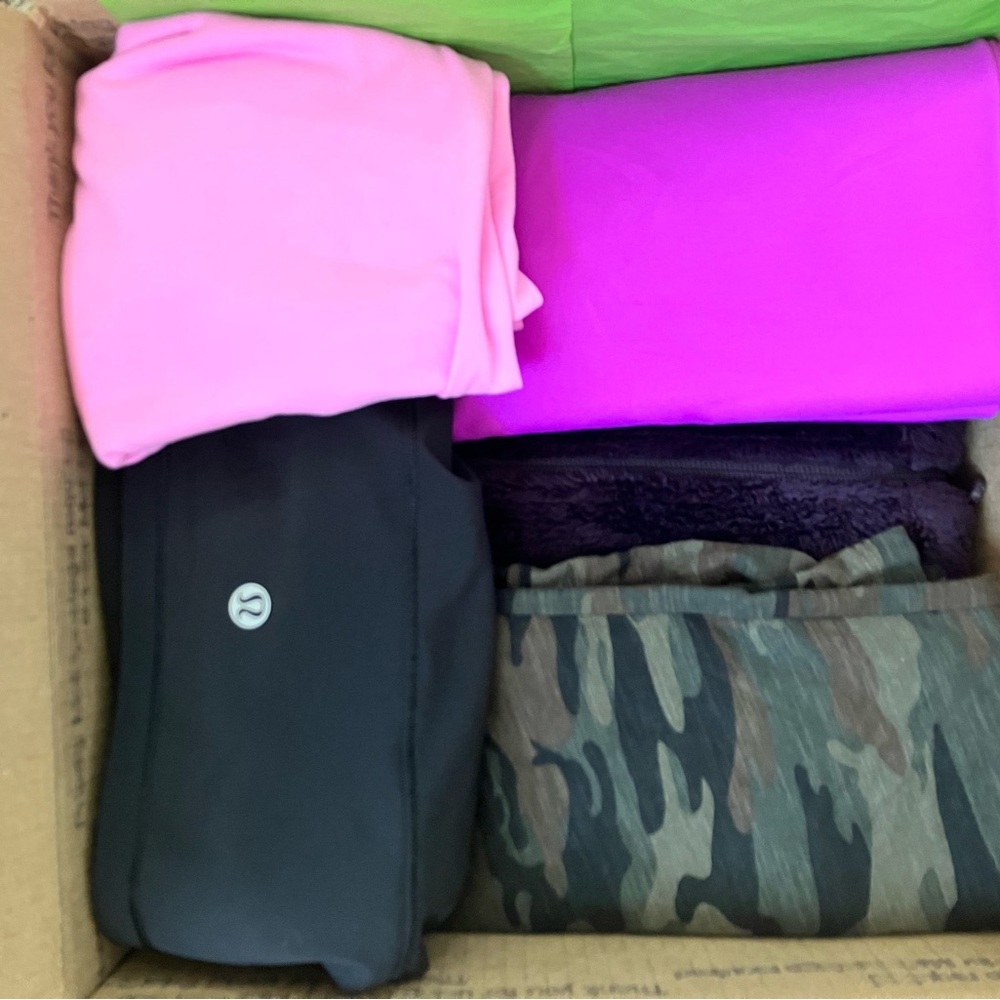 💗Active Wear ~ 4/8 at 4:15PM PST💗 - Picture 10 of 10